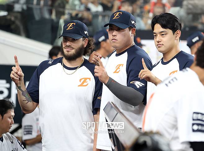 '명품 해설' 이대형이 본 한화, 올해 어떨까