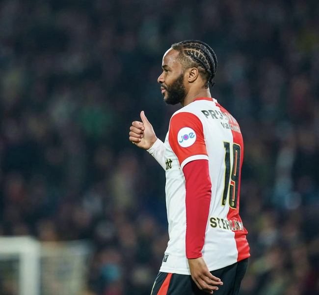 “이제 그만 축구화 벗어라” 황인범보다 낮은 연봉 감수했는데…프리미어리그 11년 짬밥도 소용 없었다