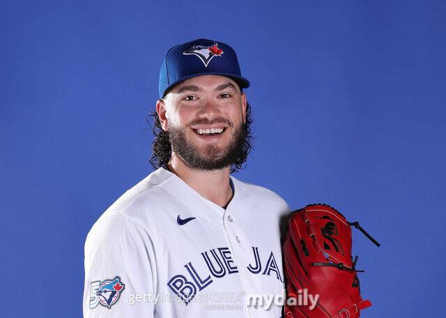 '명예 독수리' 폰세, 비공식 ML 복귀전…'1승 7패 ERA 5.86' 처참한 실패→한화서 얼마나 발전했나