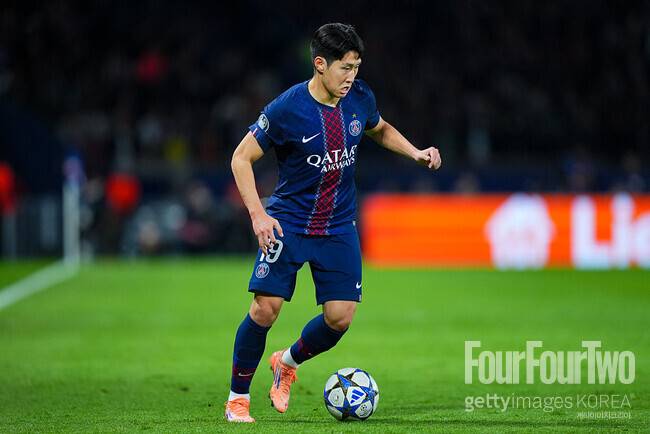 [ucl.review] ‘이강인 21분’ PSG, 10명 싸운 모나코와 2-2 무...16강 진출(합계 5-4)
