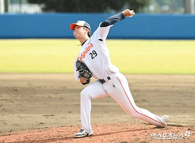 류현진 뒤이을 '리틀 몬스터', 2026년에 터진다?…