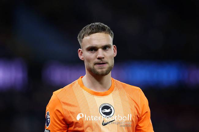 손흥민 떠나니 망했네...토트넘 No.1 골키퍼, 결국 방출 명단 신세→레알 마드리드도 노리는 브라이튼 수문장이 목표