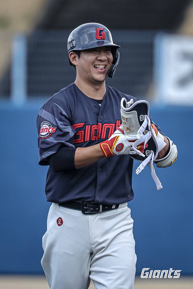 레이예스+김민성 홈런 쾅쾅! 롯데-두산전 노게임 됐지만, 실전 감각 체크했다 [미야자키 게임노트]