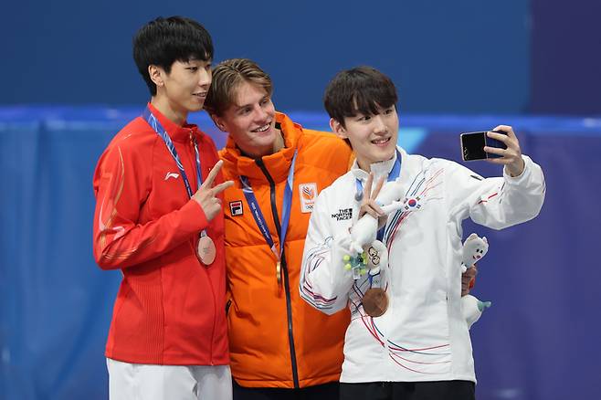 中 쇼트트랙 전설의 폭로… “도대체 린샤오쥔에게 무엇을 해줬는가”