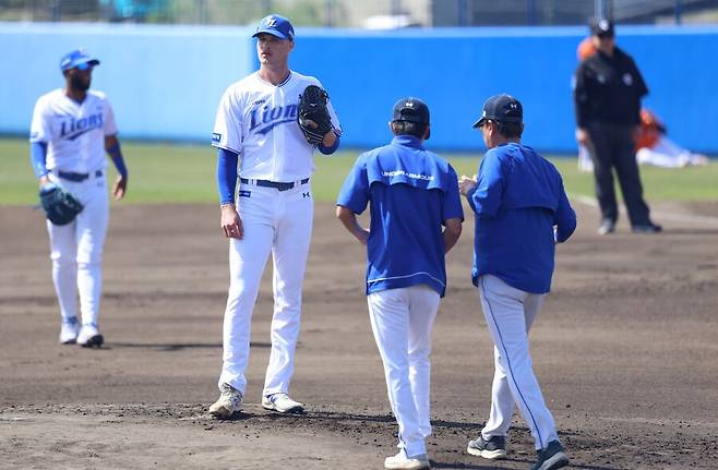 LG 대항마? 삼성 시작부터 전열 휘청… 한화전 여파인가, 원태인 이어 매닝까지 부상 이탈 ‘초비상’