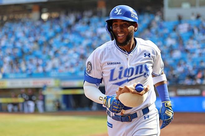 이대형 해설에게 물었다, 삼성 우승 후보인가요?…