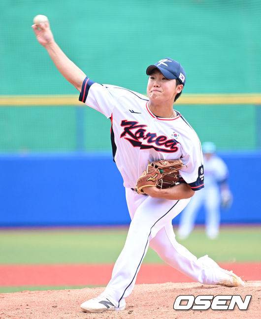 '151km 루킹 삼진→3이닝 퍼펙트' 정우주, 日 수석코치 앞에서 제대로 설욕하다 [오!쎈 오키나와]