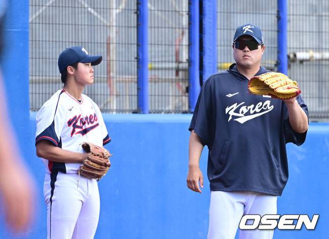 '151km 루킹 삼진→3이닝 퍼펙트' 정우주, 日 수석코치 앞에서 제대로 설욕하다 [오!쎈 오키나와]