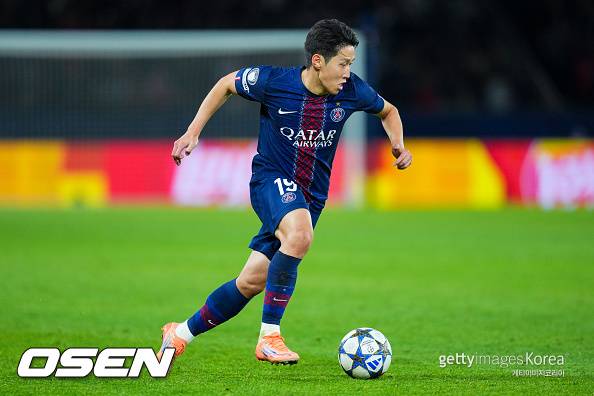 ‘패스성공률 96%’ 교체출전한 이강인, PSG 챔스 16강 이끌었다