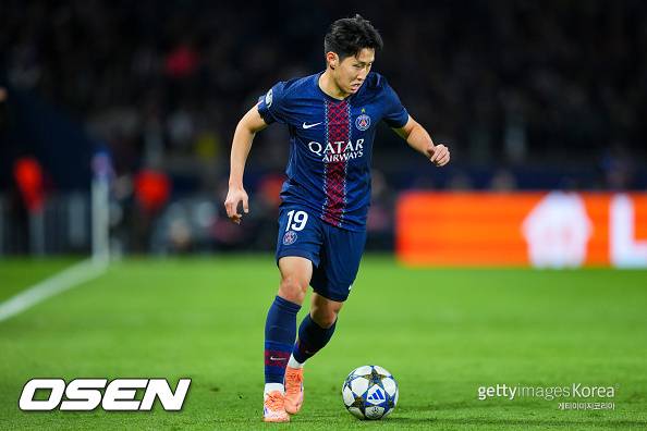 ‘패스성공률 96%’ 교체출전한 이강인, PSG 챔스 16강 이끌었다