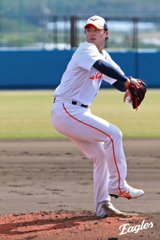 KBO 구단들 배가 아프나… 한화가 채간 그 선수 ‘ERA 0의 행진’, 20만 달러 신화 대기 중