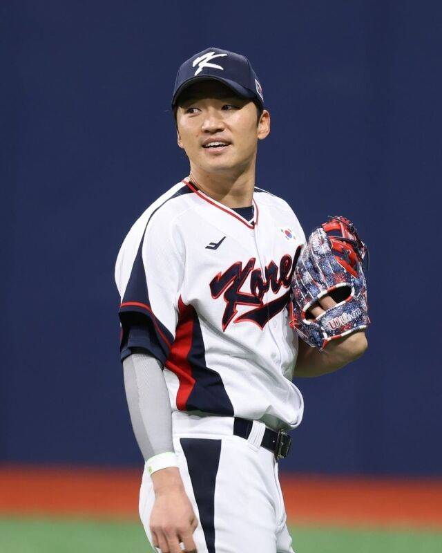 문현빈이 희생번트 대지 못하자 박해민이 푸시번트를 해버렸다…센스만점, 그런데 WBC 주전보장 못한다