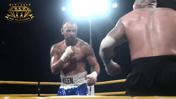 '참변!' 전 여친 지키려다, 흉기 수차례 찔려 사망...MMA 파이터, 안타까운 죽음에 재판부도 분노, 가해자에 '종신형 선고'