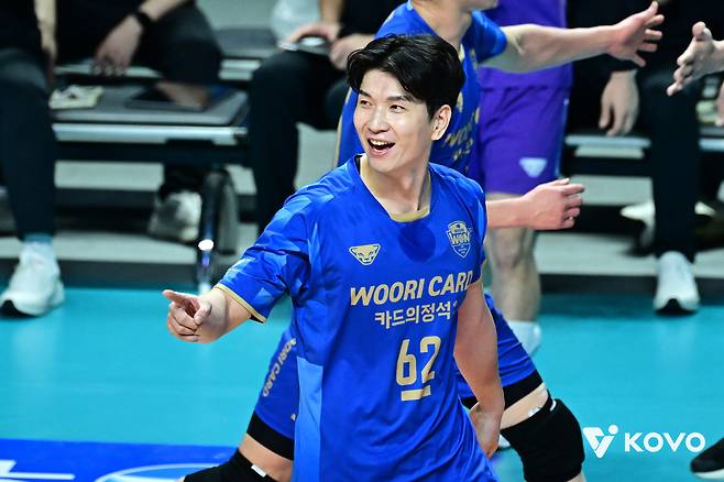 지금까지 이런 감독대행은 없었다…‘승률 76.92%’ 박철우 감독대행에게 붙은 ‘대행’을 시즌 중에 떼줘야 하는 것 아닌가 [남정훈의 오버 더 네트]