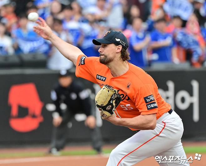 '벌써 대박 조짐인가'…한화 KS 이끈 그 선수, 시범경기 첫 등판서 2⅓이닝 무실점+최고 153km '쾅'