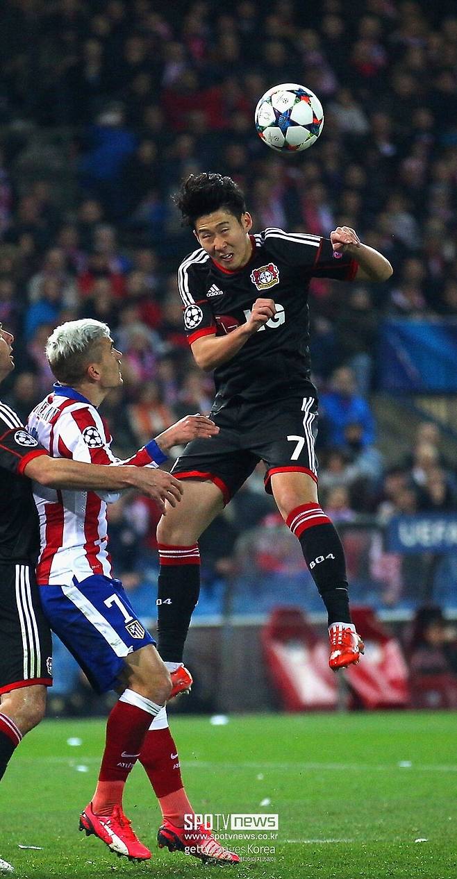 손흥민 '4월 대격돌' 메시 끝나자 또 월클 상대한다…