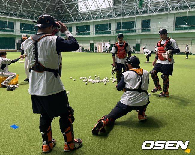 '요미우리전 우천취소' 한화, 1일 KIA전서 화이트+에르난데스 동시 출격…심우준 1번타자 테스트 [오!쎈 오키나와]