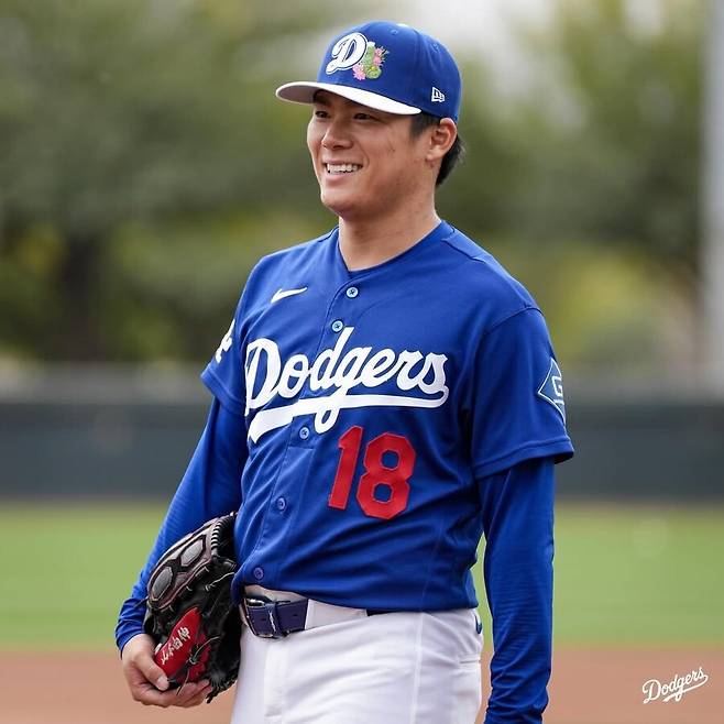 사이영상 후보라더니, 야마모토 왜 이러나…1⅔이닝 2실점→선두타자 홈런 맞고 3이닝 2실점