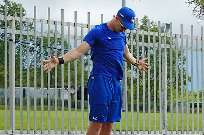 '우승 후보' 덮친 쓰나미, '멘붕' 이종열 단장 급거 귀국, '1~3선발 실종' 삼성, 대안 찾기도 어렵다