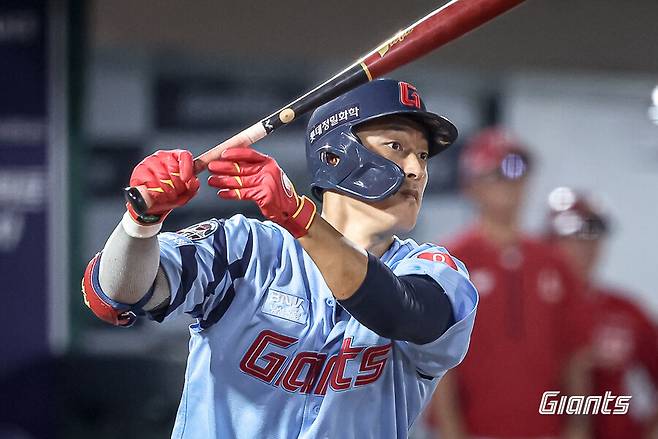 이게 롯데 50-40억 FA들이 처한 현실이다