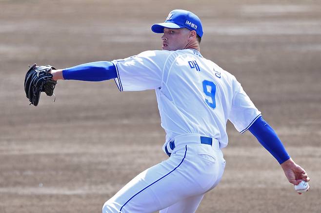 ‘매닝 팔꿈치 수술’ 삼성, 지금이라 차라리 다행인가…‘치료 끝’ 원태인 한국서 MRI 재확인 [SS오키나와in]