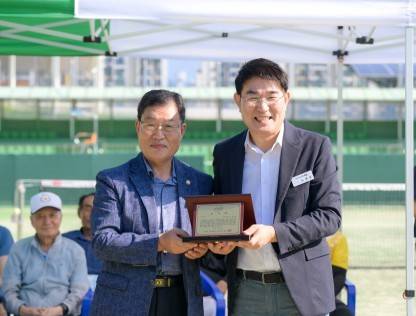 [김종석의 그라운드]