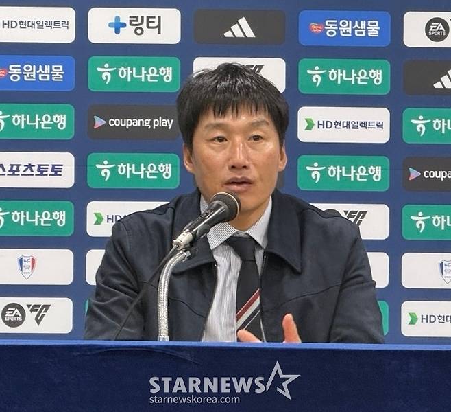 수원 데뷔전서도 '깜짝 극대로' 이정효 감독, 득점 직후 분노한 이유는