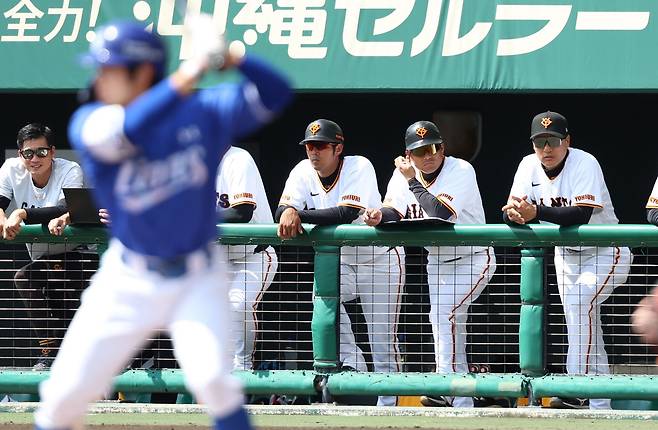 '요미우리 타격코치' 이승엽, 친정팀 삼성 상대 소감은?…