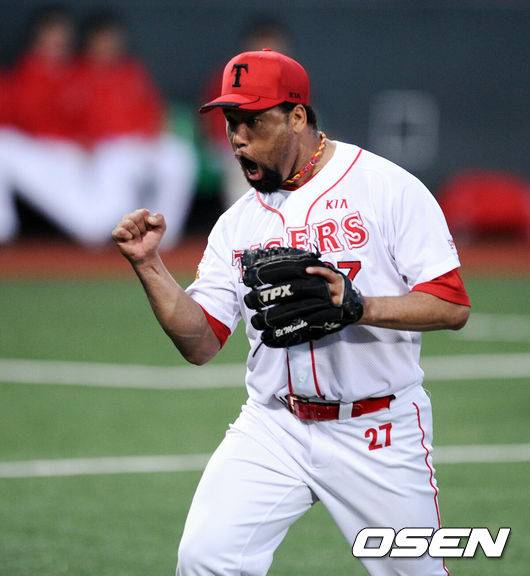 세상 떠난 지 16년 지났는데…한국에서도 던졌던 ML 89승 투수, 왜 아직도 기억되나