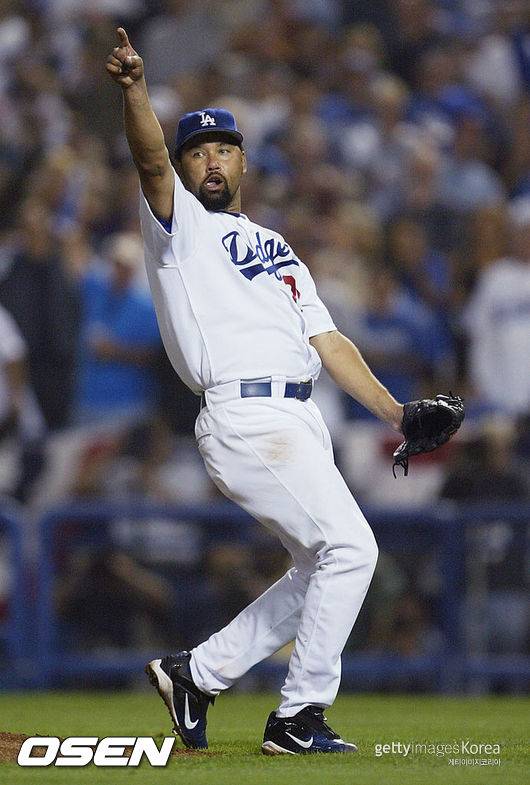 세상 떠난 지 16년 지났는데…한국에서도 던졌던 ML 89승 투수, 왜 아직도 기억되나