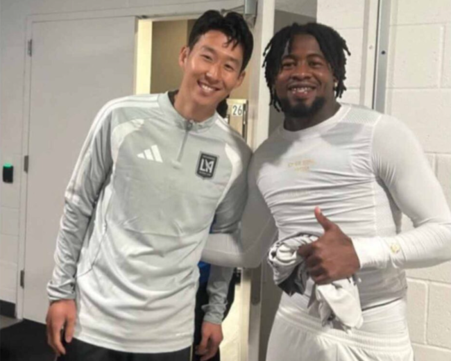 ‘흥민이 형 영광입니다’ LAFC에 1-7 참패했지만…라커룸서 손흥민 만나 ‘자랑 인증샷’