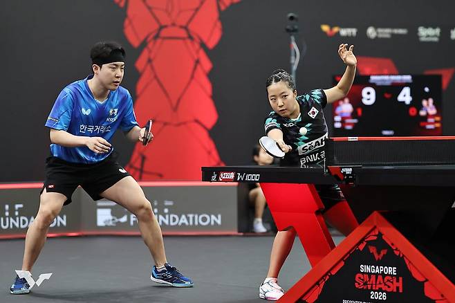 신유빈, '한국전 47전 전승 킬러' 왕만위와 당당하게 싸워 인상적이었다…'복식 준우승 2회' 못지 않은 성과