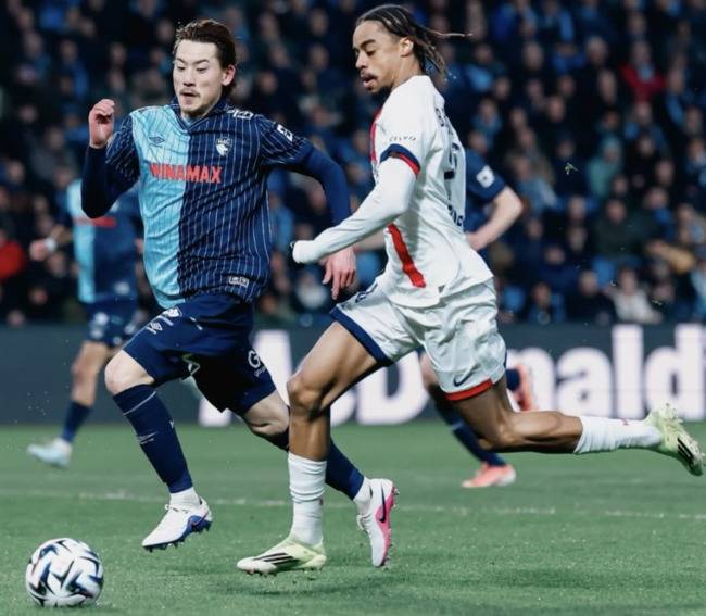 [리그앙 REVIEW] 61분 동안 빛났다...'이강인 1도움+기회창출 3회' PSG, 르 아브르에 1-0 신승→승점 4점 앞선채 리그 1위 '독주'