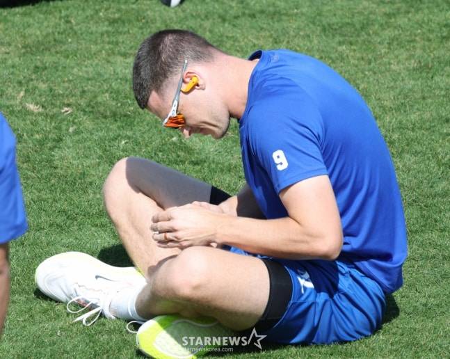 '진짜 미스터리' 메디컬 통과에도 퇴출이라니→결국 의미심장