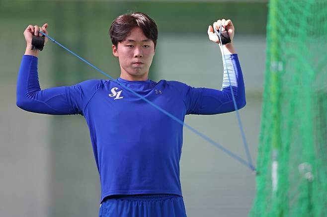 삼성 진짜 어떡하나, 이호성 팔꿈치 수술 소견→사실상 시즌 아웃…1R 신인 투수도 팔꿈치 아프다