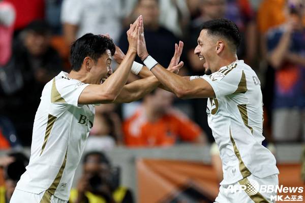 “큰 부상으로 이어질 수 있었다” 손흥민 향한 파울에 유감 드러낸 LAFC 감독 [인터뷰]