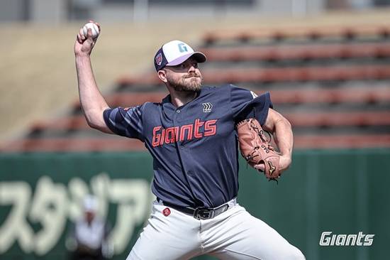 '삼일절 한국이 이겼다' 롯데 4-3 승리→'한화 0-18 대패' 대리 복수 성공! 로드리게스 3이닝 퍼펙트+윤동희 기선제압 2루타 [미야자키:스코어]