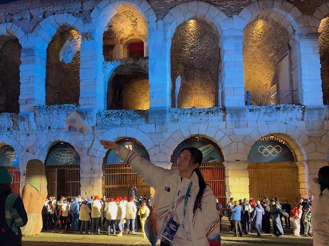 '최민정에 푸시, 잊지 않을게요'…'8년 기다린 金메달' 심석희 뒤늦은 인사