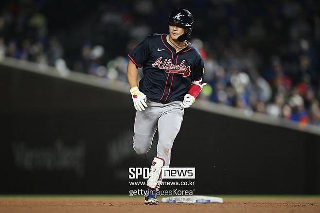 김하성 칭찬인가, 조롱인가… 美 칼럼니스트 “믿을 수가 없어, 오프시즌 최고의 승자네” 왜?