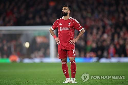 '손흥민 선택이 100% 옳았다?'…살라, 커리어 최장 기간 '무득점 굴욕'→EPL 10경기 연속 0골