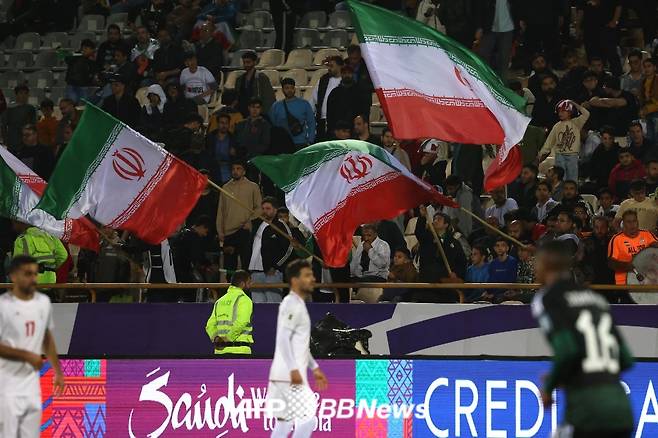 '하메네이 사망'→왜 이란 대신 이라크가 월드컵 출전하나, 탈락한 UAE도 부활 가능성 커졌다