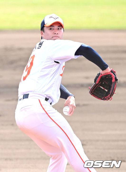 한화, 10만 달러로 대박 나나? 아시아쿼터 왕옌청 선발 확정…