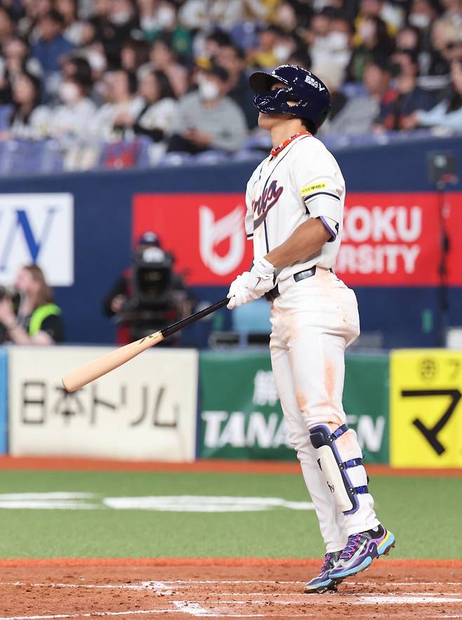 세계가 주목하는 김도영 또 터졌다, 日 한신 상대 동점 솔로 홈런 '쾅'