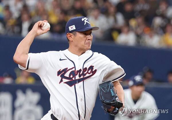'에이스' 곽빈은 2이닝 못버티고 '41세' 노경은-'39세' 류현진이 안정 [한국-한신]