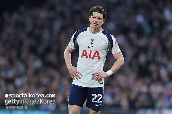 '혹평 또 혹평' 손흥민도 못 받은 파격조건이었는데…토트넘 신입생, 2개월 만에