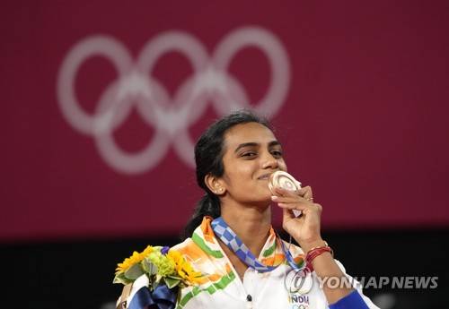 美·이란 전쟁 여파 두바이에 '쾅쾅'→'인도 안세영' 발목 잡혔다…전영오픈 결국 기권