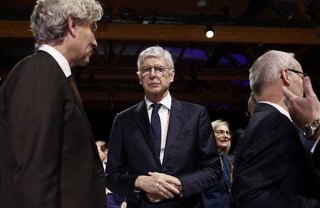 '침투 장인' 손흥민 득점 폭발 초대형 호재, 벵거룰 시범 도입...미국 옆 캐나다서 시작