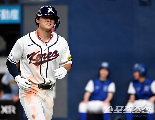 '4번타자 전격 교체-김도영 DH' 3루수 또 노시환 아니다…'마지막 점검' 韓 라인업 발표[오사카 현장]