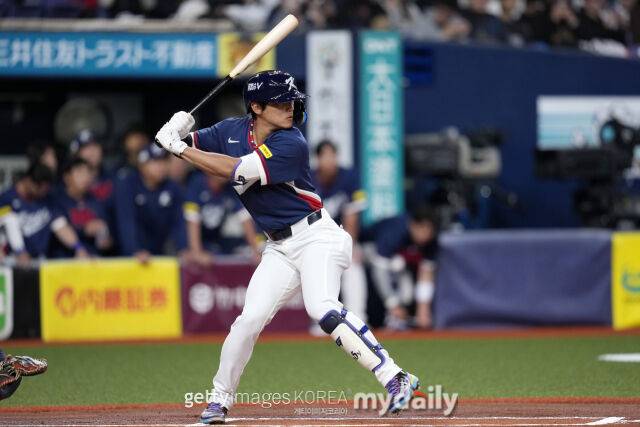 “김도영 나보다 더 잘 친다, 홈런치는 1번타자 무섭네요” 이대호 극찬…다저스에 오타니 있다면 한국에 1도영 있다