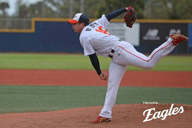 ‘KBO 최강 삼성 방망이’ 왕옌청 무실점 행진 끝, 삼성 타선에 혼쭐… 1회 4실점→3회 KKK 마무리